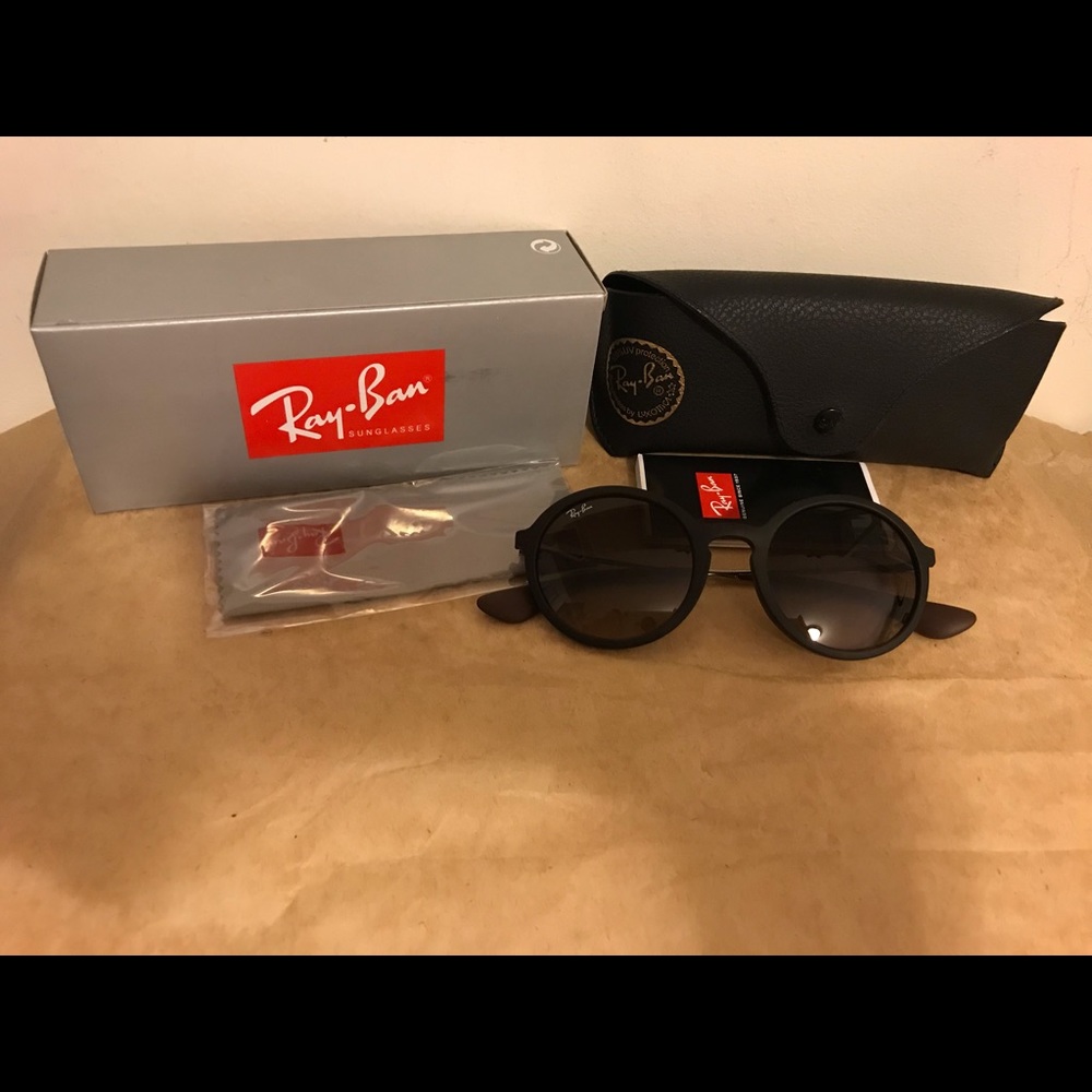 💯% Authentic Ray Ban Brown Sunglasses